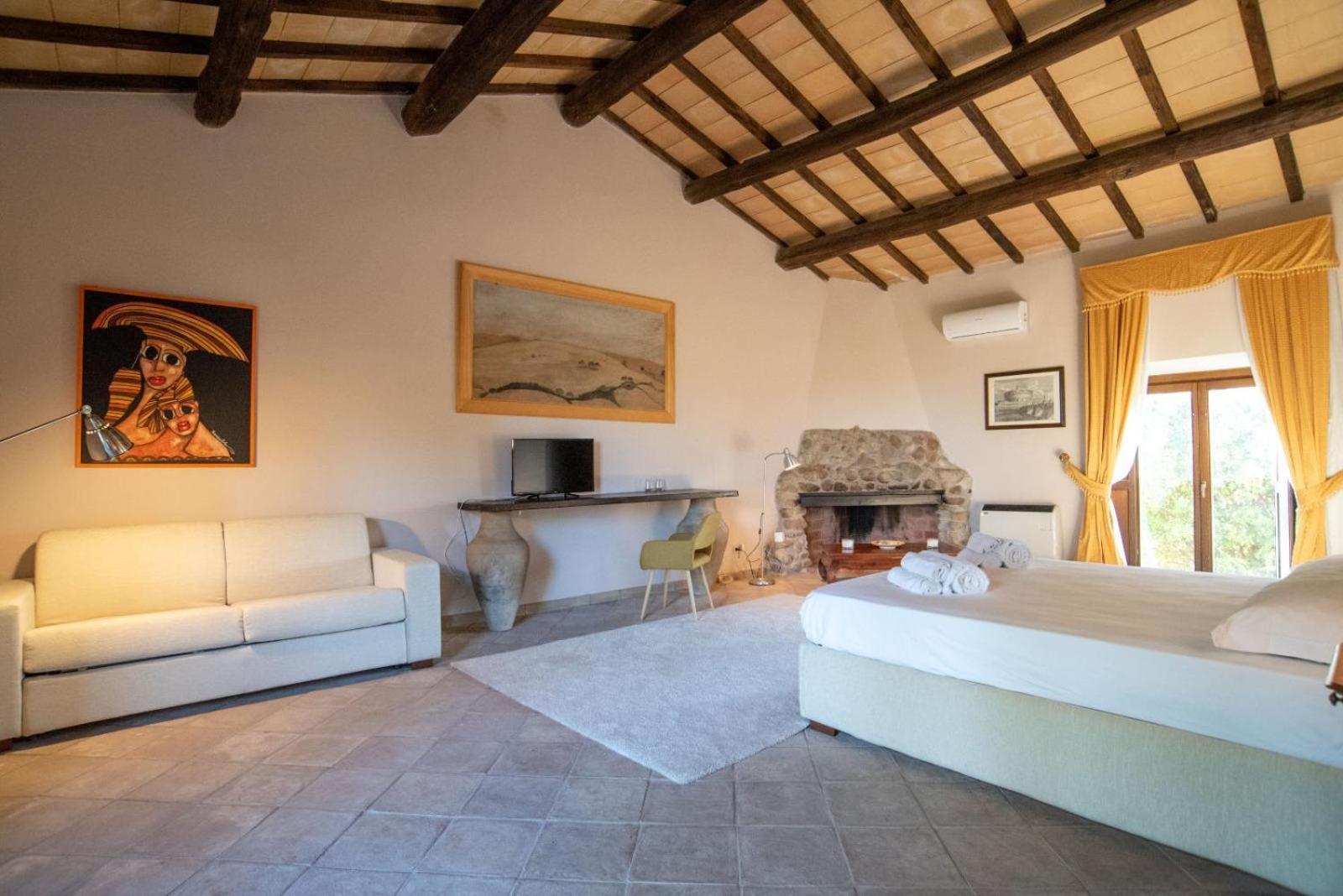 Cerrosughero Farm stay